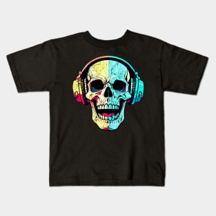 skull and headphones Kids T-Shirt